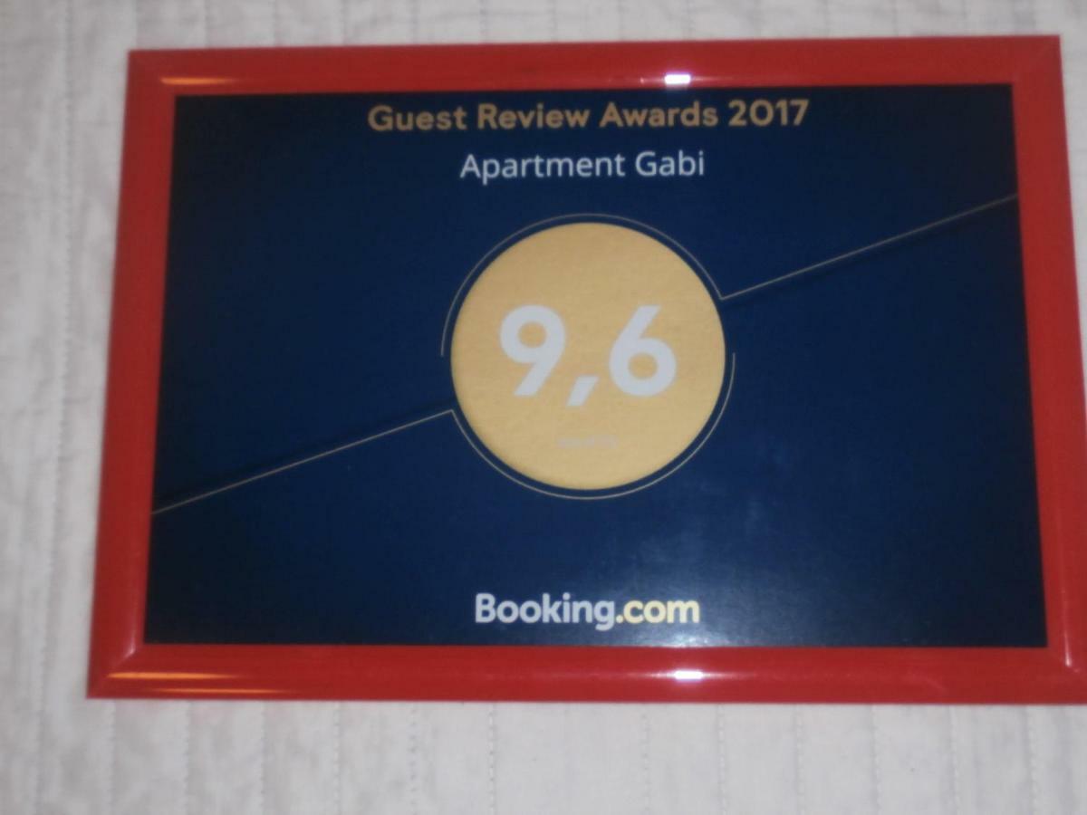 Apartment Gabi Labin  Exteriör bild